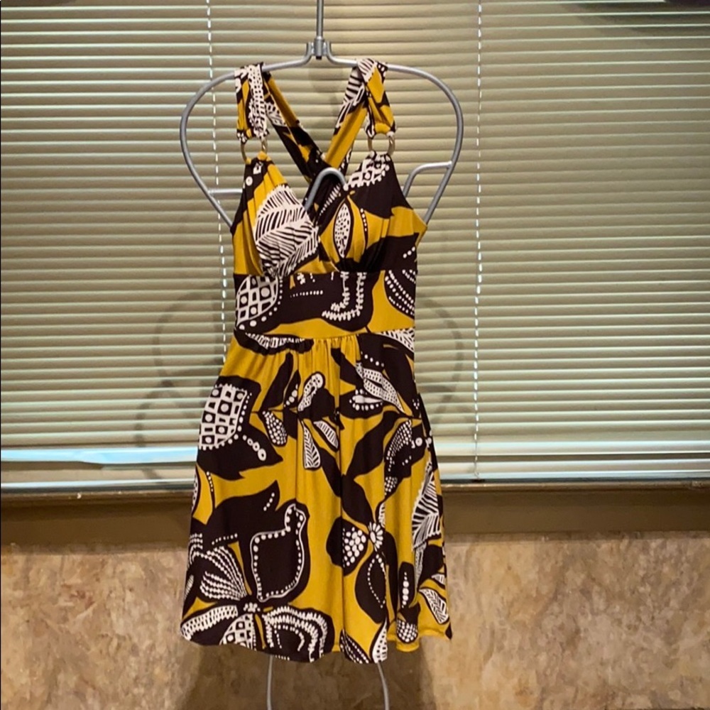 Bisou Bisou Leaf Dress Size 6